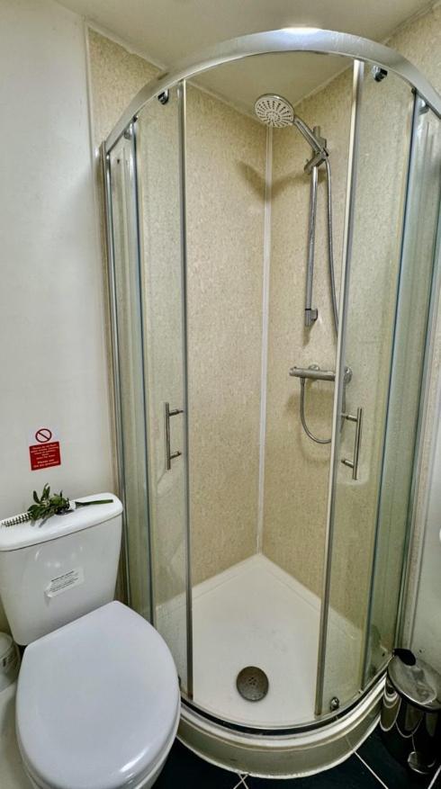 Апартаменты Flat Acton High Street